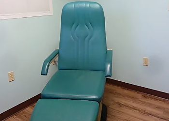 Curtis B. Wagner, DPM, FACFAS - Orlando, FL Podiatrists - Clinic Interior Image