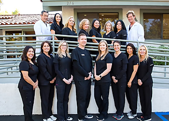 Thousand Oaks Cosmetic Dentists Curtis Couch, DDS