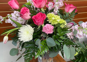 Topeka Florists Custenborder Florist