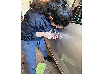 Springfield Locksmiths Custom Car Keys