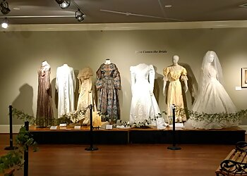 Clarksville Places To See Customs House Museum & Cultural Center