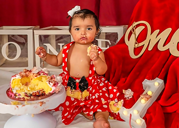 Surprise Portrait Photographers Cynthia Photo