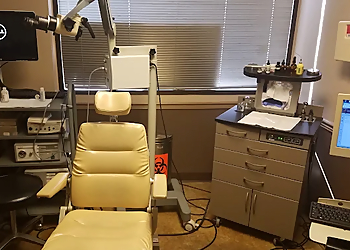 Cyrus Torchinsky, MD, PH.D - San Diego, CA Ent Doctors - Treatment Room Image