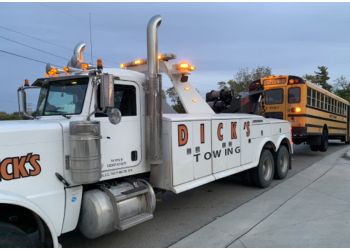 Joliet towing company DICK'S TOWING SERV