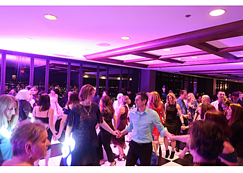 Des Moines Djs DJ DAS Entertainment