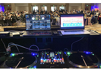 Irvine Djs DJ Hustle