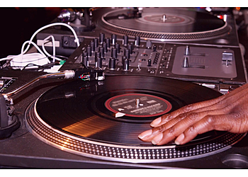 Hollywood Djs DJ Shelly Rockstar