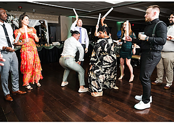 Aurora Djs DJ Suavesmooth