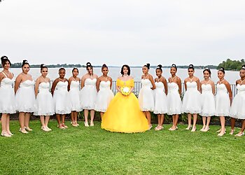 Philadelphia Videographers D'Mont Reese Photography and video