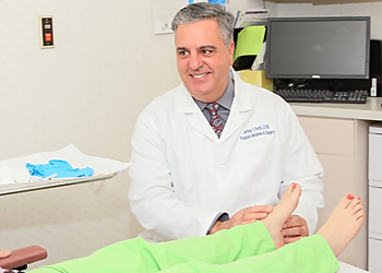 Overland Park Podiatrists DR. Jeffrey T. Roith, DPM