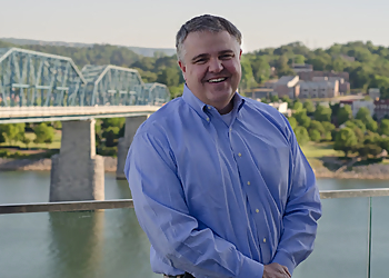 D. Scott Harnsberger, MD, FACOG - Chattanooga, TN Gynecologists - Doctor Portrait Image