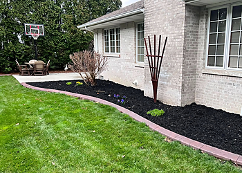 D&T Property Maintenance Toledo Landscaping Companies image 1