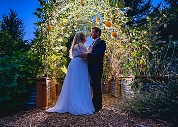 Washington Portrait Photographers Damon Bowe Photography