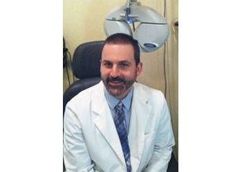 Lancaster pediatric optometrist Damon M. Ellis, OD - ELLIS EYE OPTOMETRY 