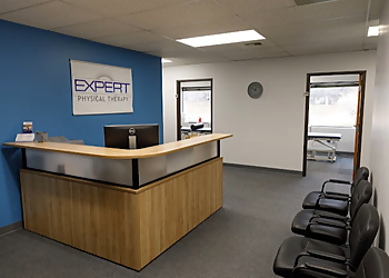 Lakewood Physical Therapists Dan Hartman, PT, DPT - EXPERT PHYSICAL THERAPY