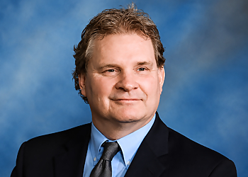 Dan McGrail - DAN MCGRAIL & ASSOCIATES Dan McGrail - Rockford, IL Employment Lawyers - Lawyer Portrait Image