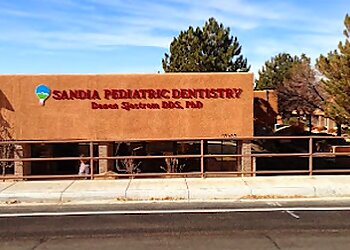 Albuquerque Kids Dentists Danen Sjostrom, DDS, PhD - SANDIA PEDIATRIC DENTISTRY