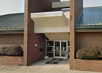 Lexington Pain Management Doctors Danesh Mazloomdoost, MD - WELLWARD REGENERATIVE MEDICINE