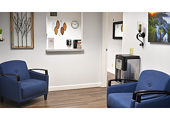 Costa Mesa Podiatrists Daniel E. Recalde, DPM- OC ADVANCED FOOT CARE