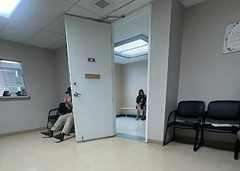 Daniel H. Kim, DO - North Las Vegas, NV Ent Doctors - Clinic Interior Image
