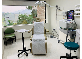 Glendale Dermatologists Daniel Navi, MD, FAAD - SKIN AND BEAUTY CENTER