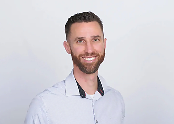 Daniel Savoie, PT, DPT, CMPT - LEVEL UP PHYSICAL THERAPY Daniel Savoie, PT, DPT, CMPT - LEVEL UP PHYSICAL THERAPY - Garden Grove, CA Physical Therapists - Doctor Portrait Image