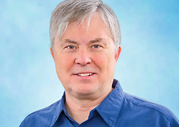 Daniel Watrous, MD - SIERRA PACIFIC ARTHRITIS AND RHEUMATOLOGY CENTERS Daniel Watrous, MD - Fresno, CA Rheumatologists - Doctor Portrait Image