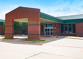 Lewisville Plastic Surgeon Danielle Cooper, MD - MIA AESTHETICS DALLAS