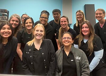 Des Moines Kids Dentists Danielle Leonard, DDS - ALL SMILES PEDIATRIC DENTAL