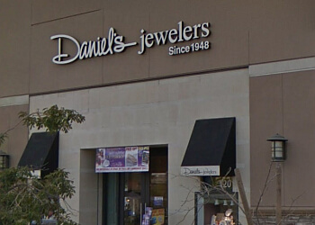 Daniel's Jewelers Corona Jewelry