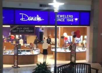 Daniel's Jewelers - Moreno Valley 