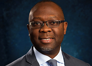 Dapo Afolabi, MD - Fort Worth, TX Nephrologists - Doctor Portrait Image
