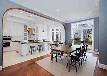 Jersey City Real Estate Agents Darden Moorefield - MOOREFIELD GROUP