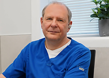 Dariusz Nowak, MD - Elizabeth, NJ Endocrinologists - Doctor Portrait Image
