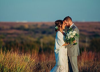 Wichita Wedding Photographers Darrin Hackney Photography