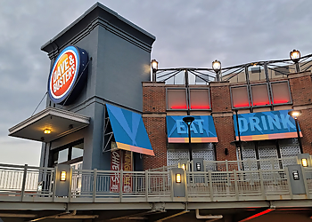 Kansas City Sports Bars Dave & Buster's