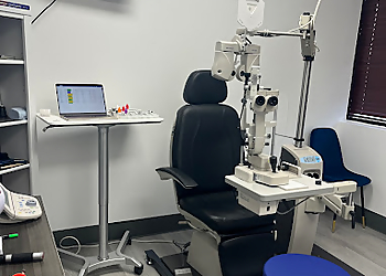 Santa Clarita Eye Doctors David Antonyan, OD - VIVID VISIONS OPTOMETRY, INC