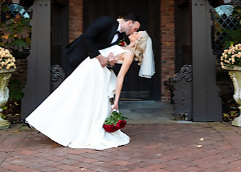 Akron Wedding Photographers David Corey Photography