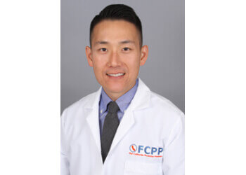 David Lee, MD Fullerton Pain Management Doctors