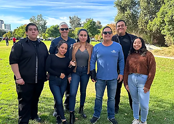 Burbank Insurance Agents David Nunez - FARMERS INSURANCE AGENT