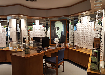 David Scott, OD - Des Moines, IA Eye Doctors - Clinic Interior Image