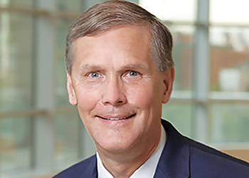 David W. Grambow, MD - Milwaukee, WI Cardiologists - Doctor Portrait Image