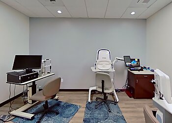 Bakersfield Eye Doctors Dawson T. Li, OD - LI & LIAO OPTOMETRY