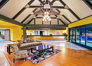 Days Inn & Suites by Wyndham Fullerton - Fullerton, CA Hotels - Hotel Lobby Image