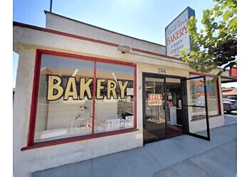 Fullerton Bakeries De Leon's Bakery