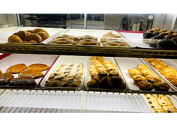 Fullerton Bakeries De Leon's Bakery
