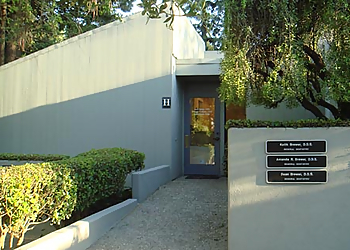 Modesto Dentists Dean Brewer, DDS - BREWER FAMILY DENTISTRY