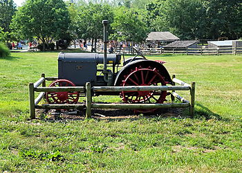 Overland Park Places To See Deanna Rose Children's Farmstead