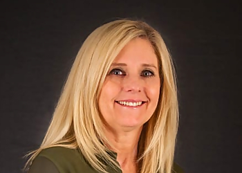 Deanne Nation - FARMERS INSURANCE Bellevue Insurance Agents image 1