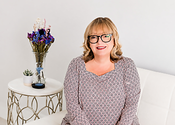 Deborah M Gonzales LCSW Deborah M Gonzales LCSW - Anchorage, AK Hypnotherapy - Doctor Portrait Image